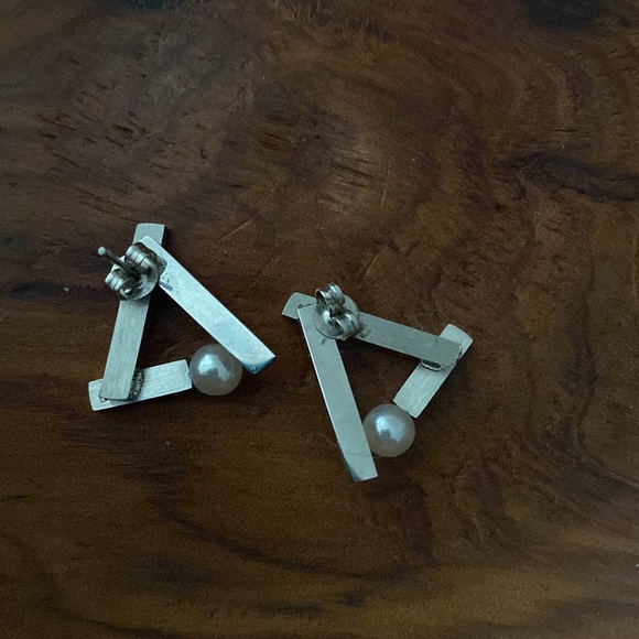 Stainless Steel Faux Pearl Minimalist Studs - Picture 2 of 2